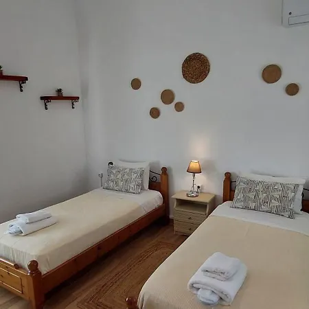 Vira Senor House *