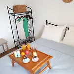 Vira Senor House