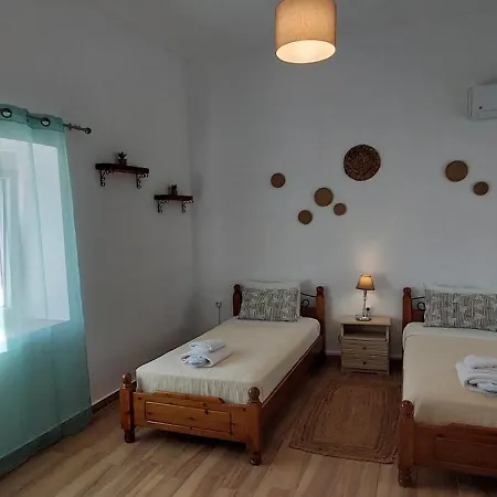 Dom wakacyjny Vira Senor House *