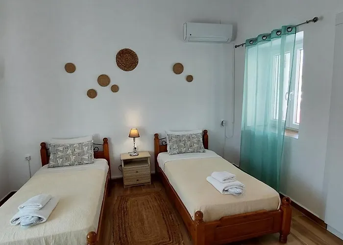 Vira Senor House * Triovasálos